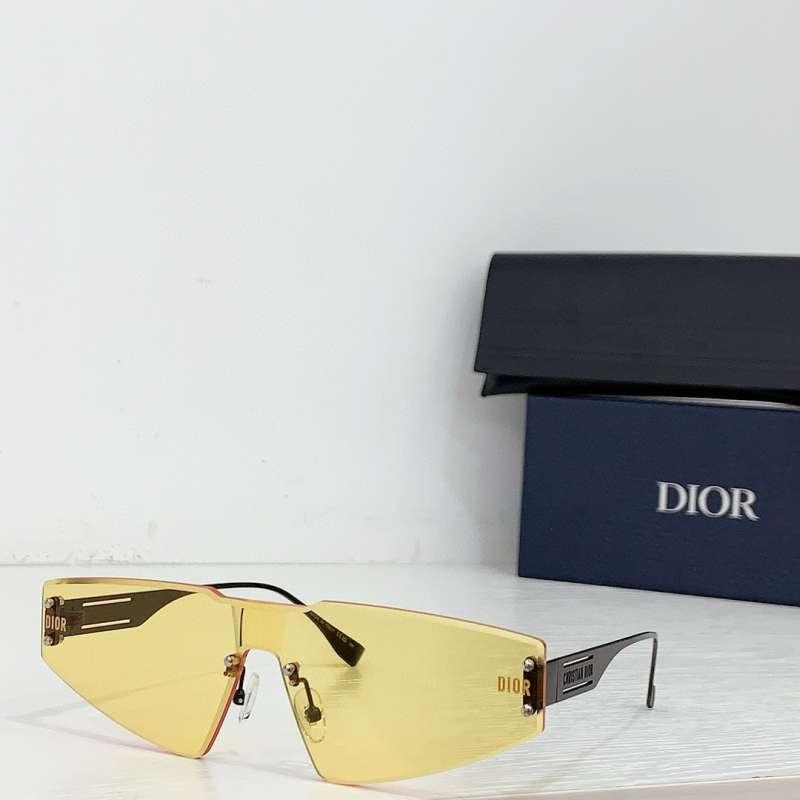 Picture of Dior Sunglasses _SKUfw55775644fw